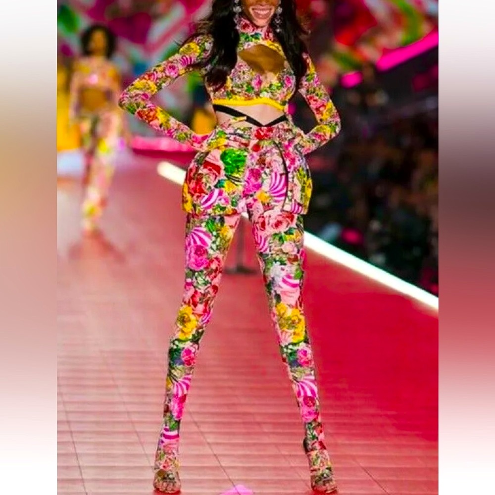 Victoria’s Secret x Mary Katrantzou Limited Edition Leggings,S